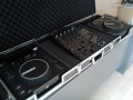 DJ-Booth-Avez
